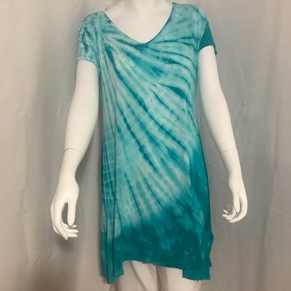 Soft surrounding tie dyed shirt